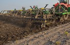 mounted-rolling-baskets-10.jpg
